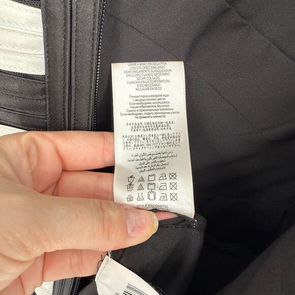 BCBGMaxazria Black White Stripe Satin Mesh Mini Cocktail Dress, Size 2 Y2K VTG - Picture 5 of 7